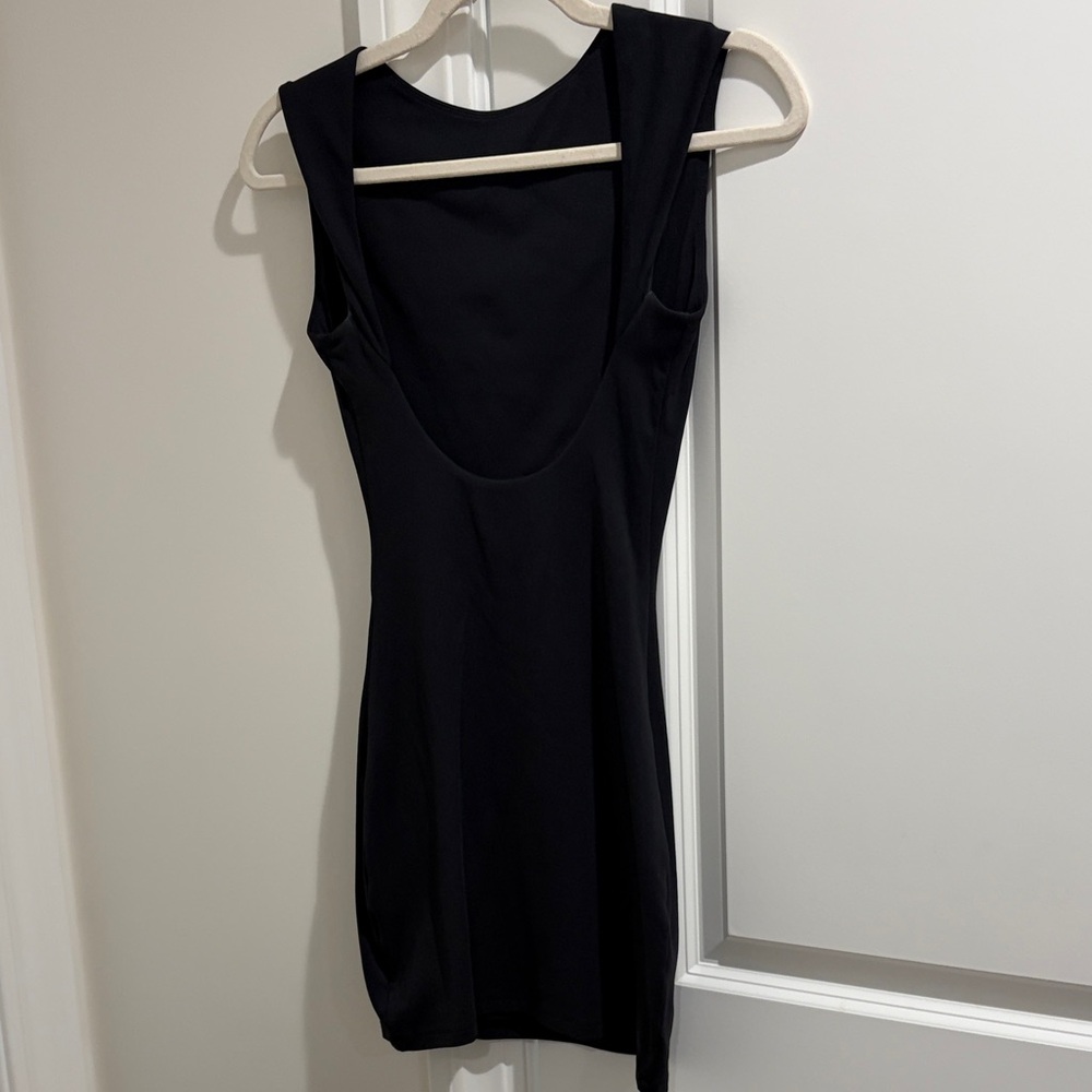 Aritzia Charcoal Sleeveless Top